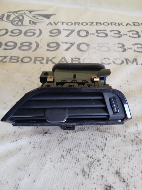 Воздуховод передний правый Q3 2021 83A 2.0 CZRA Воздуховод передний правый Q3 2021 83A 2.0 CZRA