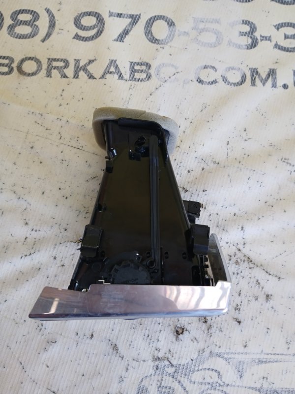 Воздуховод передний левый Volvo XC90 t27 Воздуховод передний левый Volvo XC90 t27