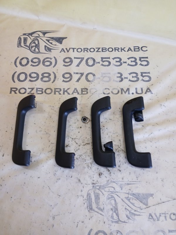 Запчасть ручка потолка Audi Q3 2021 83A 2.0 CZRA 80A 857 607 4PK Б/У Ручка потолка Audi Q3 2021 83A 2.0 CZRA 80A 857 607 4PK Б/У