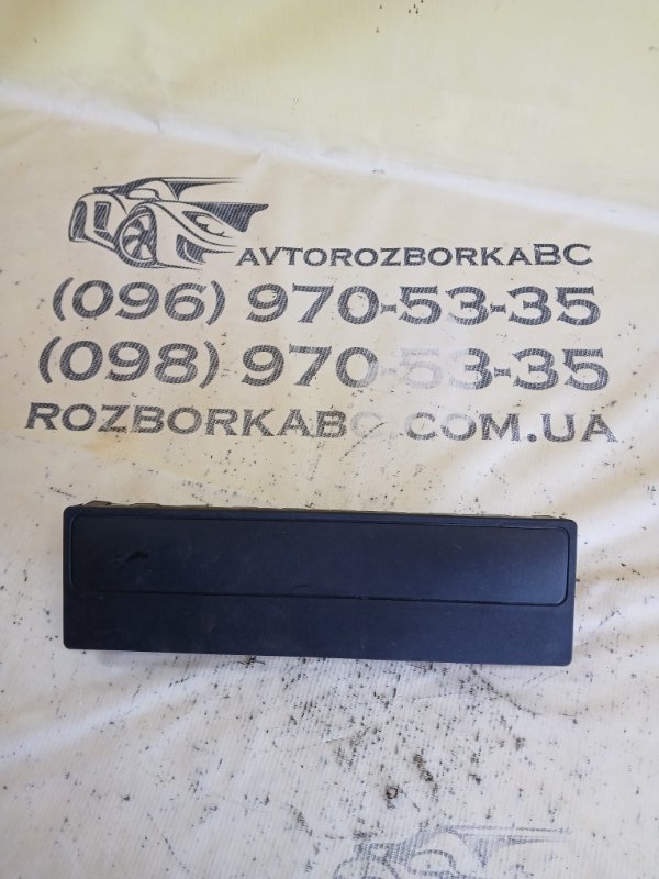 Запчасть подушка безопасности в колени передняя левая Audi Q3 2021 83A 2.0 CZRA 83A880841D Б/У Подушка безопасности в колени передняя левая Audi Q3 2021 83A 2.0 CZRA 83A880841D Б/У