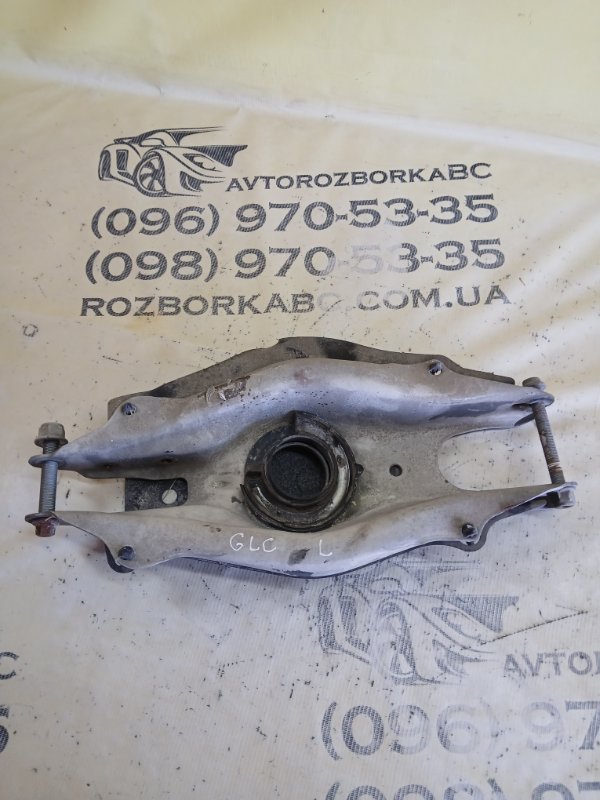 Запчасть рычаг подвески нижний задний левый Mercedes-Benz GLC 300 2019 X253 27492031846862 A 205 352 20 00 Б/У Рычаг подвески нижний задний левый Mercedes-Benz GLC 300 2019 X253 27492031846862 A 205 352 20 00 Б/У