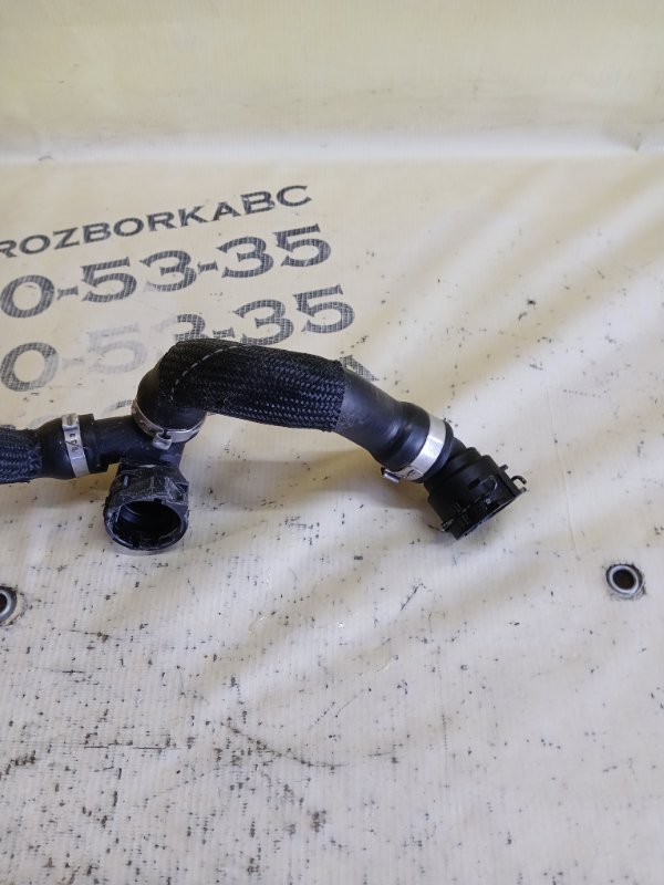 Патрубок системы охлаждения BMW X1 F48 B46A20O1 Патрубок системы охлаждения BMW X1 F48 B46A20O1