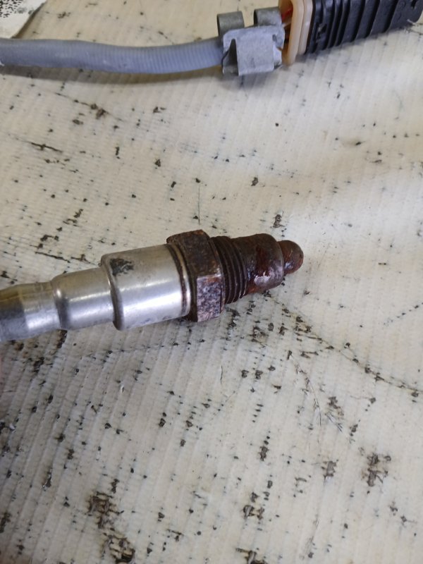 Лямбда-зонд BMW X1 F48 B46A20O1 Лямбда-зонд BMW X1 F48 B46A20O1