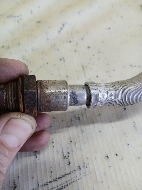 Лямбда-зонд BMW X1 F48 B46A20O1 Лямбда-зонд BMW X1 F48 B46A20O1