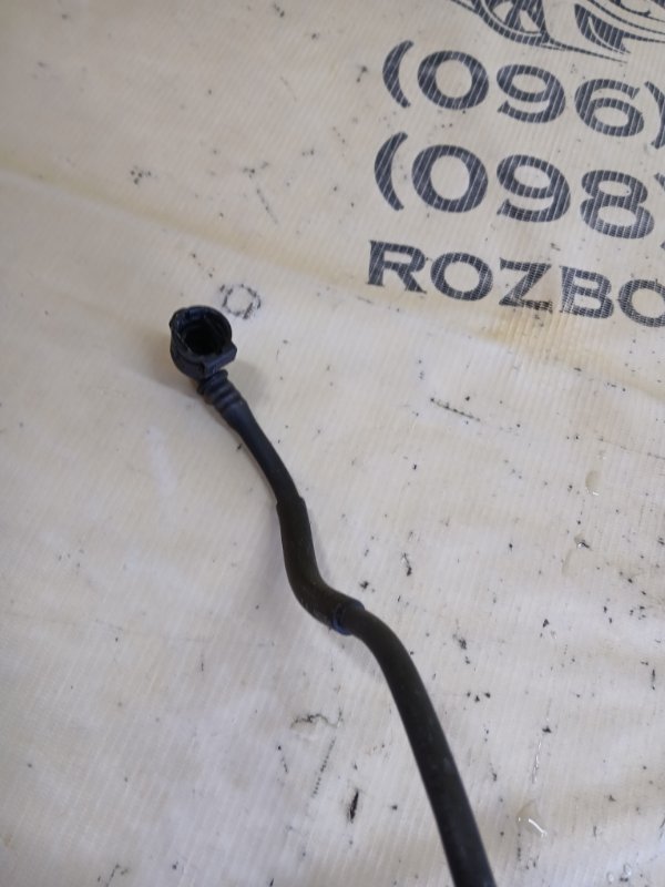 Трубка системы охлаждения BMW X1 F48 B46A20O1 Трубка системы охлаждения BMW X1 F48 B46A20O1