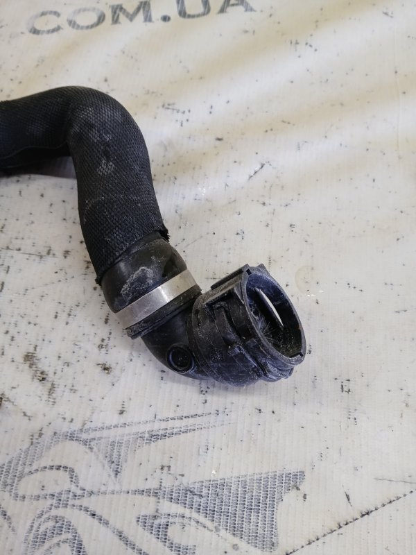 Патрубок радиатора X1 2020 F48 B46A20O1 Патрубок радиатора X1 2020 F48 B46A20O1