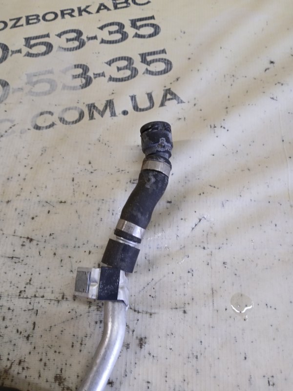 Патрубок системы охлаждения BMW X1 F48 B46A20O1 Патрубок системы охлаждения BMW X1 F48 B46A20O1