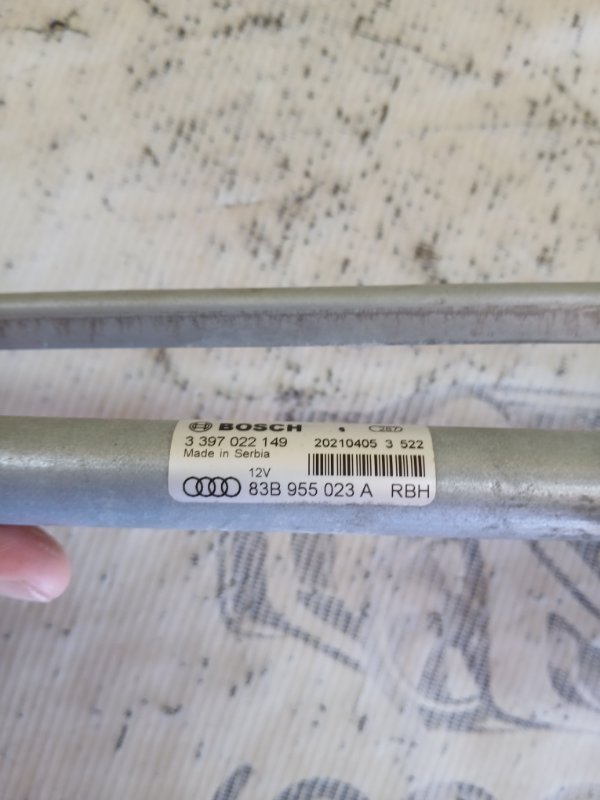 Трапеция дворников Q3 2021 83A 2.0 CZRA Трапеция дворников Q3 2021 83A 2.0 CZRA