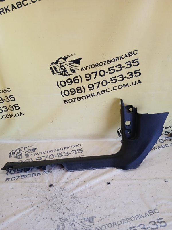 Запчасть накладка порога салона передняя левая Audi Q3 2021 83A 2.0 CZRA 83B867271 Б/У Накладка порога салона передняя левая Audi Q3 2021 83A 2.0 CZRA 83B867271 Б/У