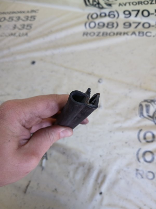 Уплотнитель жабо Q3 2021 83A 2.0 CZRA Уплотнитель жабо Q3 2021 83A 2.0 CZRA