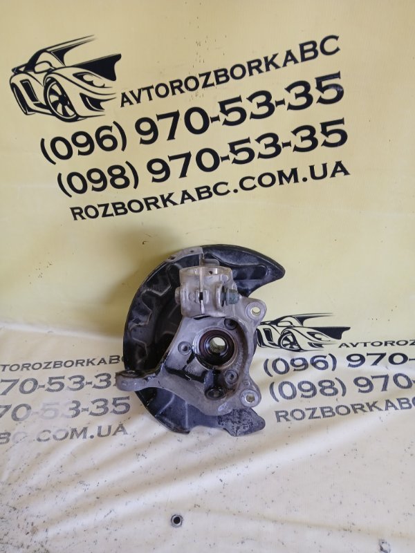 Запчасть цапфа передняя левая Audi Q3 2021 83A 2.0 CZRA 5Q0407257A Б/У Цапфа передняя левая Audi Q3 2021 83A 2.0 CZRA 5Q0407257A Б/У