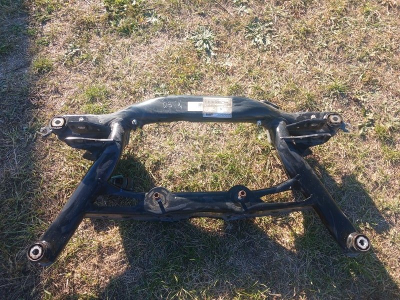 Запчасть подрамник/балка подвески задняя Audi Q3 2021 83A 2.0 CZRA 5Q0505235J Б/У Подрамник/балка подвески задняя Audi Q3 2021 83A 2.0 CZRA 5Q0505235J Б/У