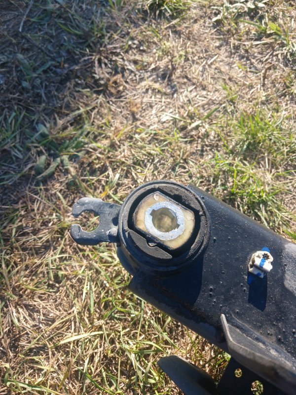 Подрамник/балка подвески задняя Q3 2021 83A 2.0 CZRA Подрамник/балка подвески задняя Q3 2021 83A 2.0 CZRA