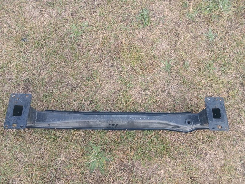 Усилитель бампера задний Audi Q3 83A 2.0 CZRA Усилитель бампера задний Audi Q3 83A 2.0 CZRA