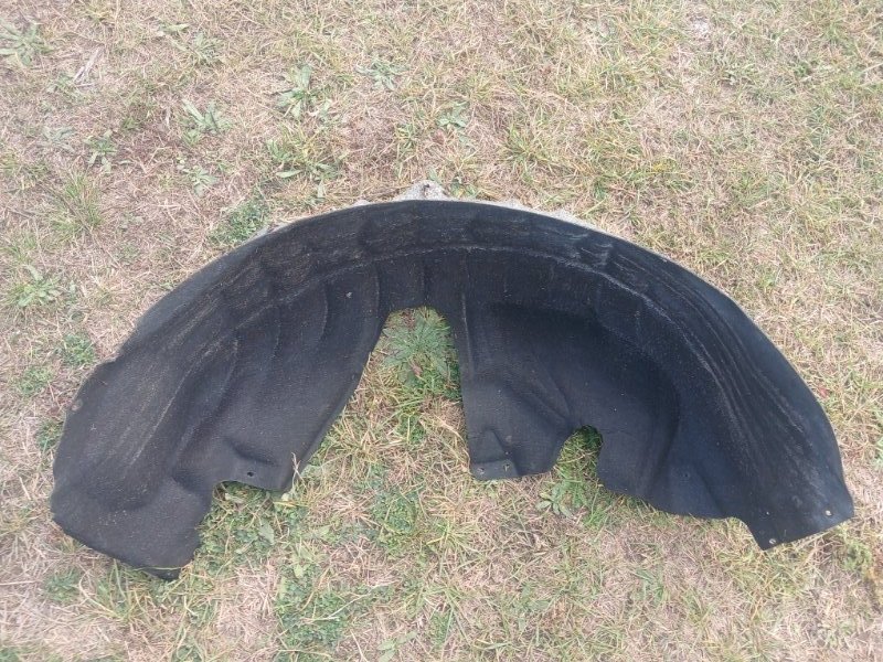 Запчасть подкрылок задний правый Audi Q3 2021 83A 2.0 CZRA 83A810172D Б/У Подкрылок задний правый Audi Q3 2021 83A 2.0 CZRA 83A810172D Б/У