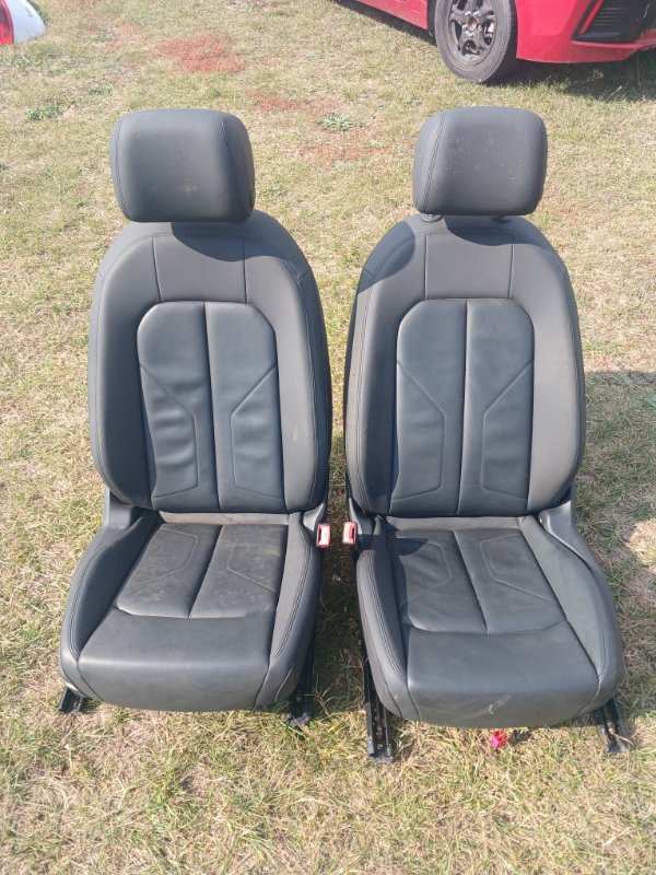 Запчасть сиденье переднее Audi Q3 2021 83A 2.0 CZRA 000881019P Б/У Сиденье переднее Audi Q3 2021 83A 2.0 CZRA 000881019P Б/У