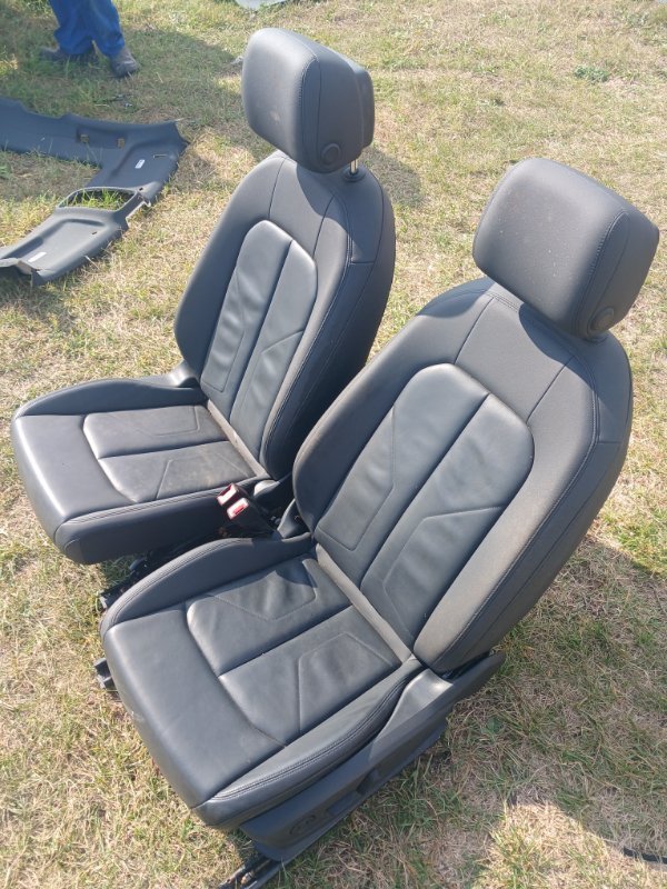 Сиденье переднее Audi Q3 83A 2.0 CZRA Сиденье переднее Audi Q3 83A 2.0 CZRA