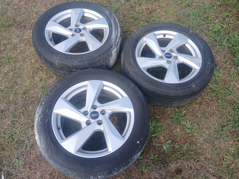 Запчасть диск r18 Audi Q3 2021 83A 2.0 CZRA 83A601025H Б/У Диск R18 Audi Q3 2021 83A 2.0 CZRA 83A601025H Б/У