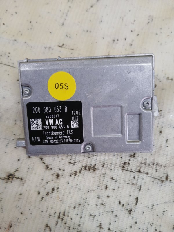 Камера переднего вида Audi Q3 83A 2.0 CZRA