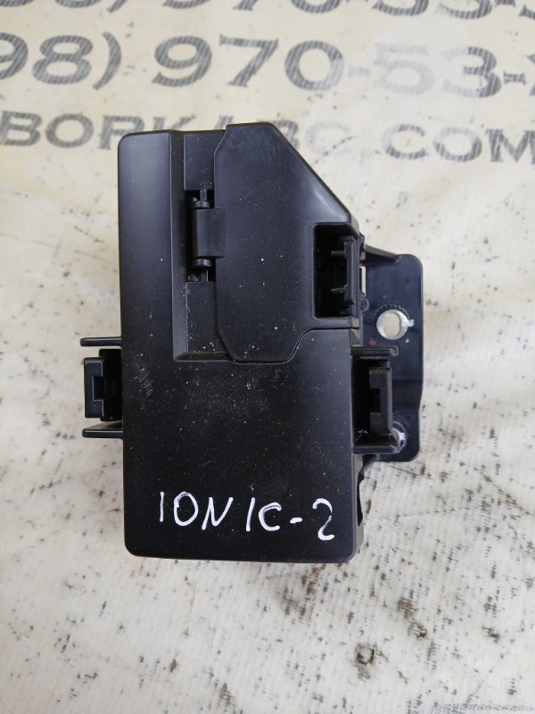 Блок предохранителей Ioniq Hybrid 2019 1.6 DOHC - GDI Блок предохранителей Ioniq Hybrid 2019 1.6 DOHC - GDI