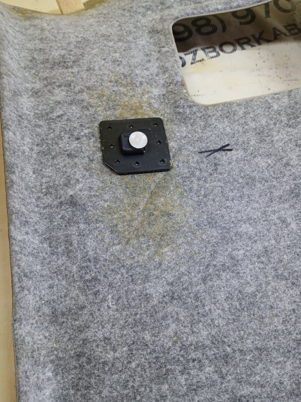 Потолок под панораму X1 2020 F48 B46A20O1 Потолок под панораму X1 2020 F48 B46A20O1