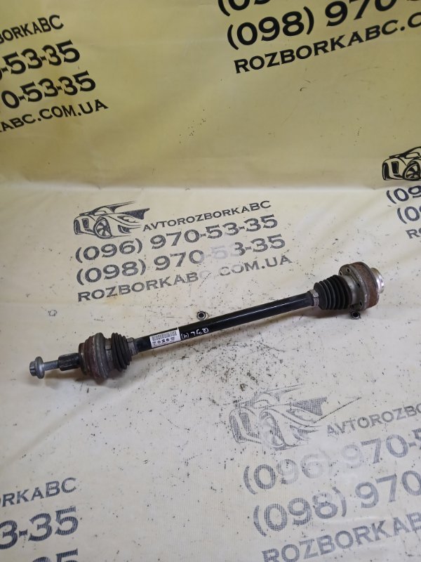 Полуось задний левый Audi Q3 2021 83A 2.0 CZRA 3Q0501203B Б/У