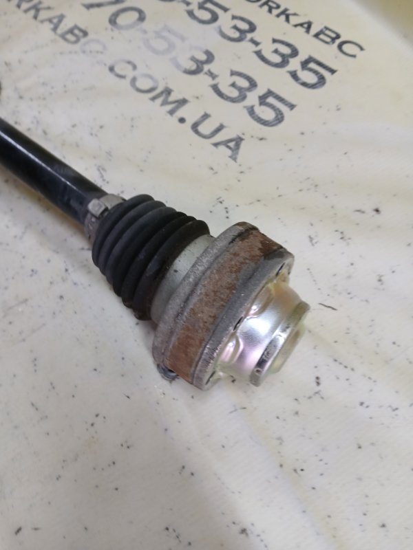 Полуось задний левый Q3 2021 83A 2.0 CZRA