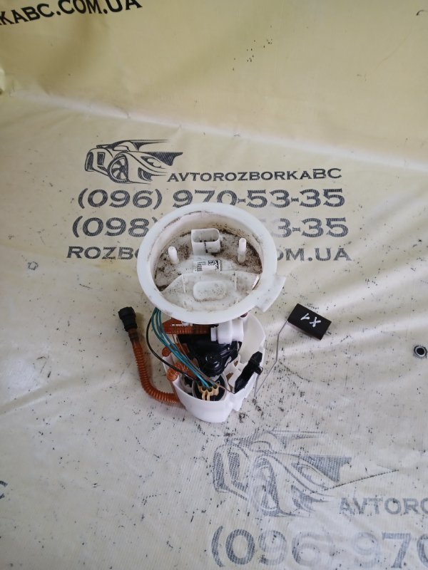Запчасть топливный насос BMW X1 2020 F48 B46A20O1 16 11 7 300 463 Б/У Топливный насос BMW X1 2020 F48 B46A20O1 16 11 7 300 463 Б/У