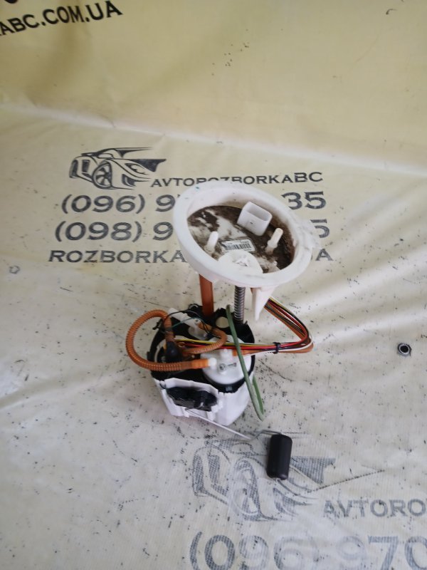 Запчасть топливный насос Volvo XC90 2016 t27 31372614 Б/У Топливный насос Volvo XC90 2016 t27 31372614 Б/У