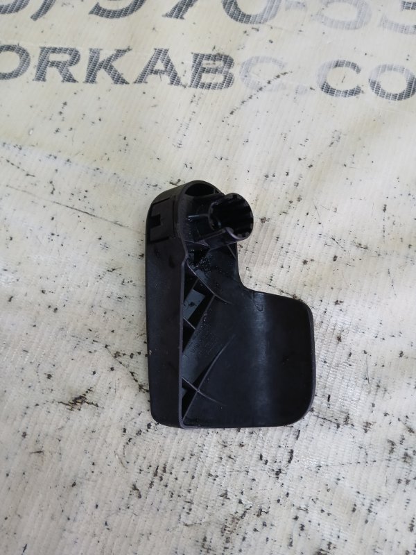 Ручка капоту внутрисалонная Audi Q3 83A 2.0 CZRA Ручка капоту внутрисалонная Audi Q3 83A 2.0 CZRA