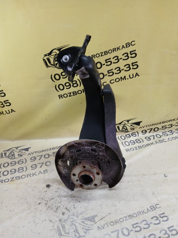 Запчасть цапфа задняя правая BMW X1 2020 F48 B46A20O1 33308842880 Б/У Цапфа задняя правая BMW X1 2020 F48 B46A20O1 33308842880 Б/У