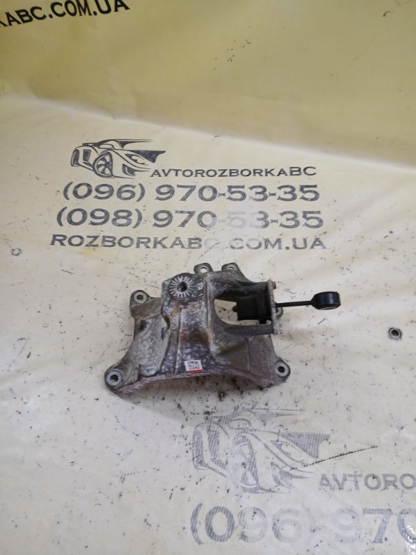 Запчасть кронштейн подушки двигателя Audi Q5 2018 80A 2.0 DAYB 80A199308 Б/У Кронштейн подушки двигателя Audi Q5 2018 80A 2.0 DAYB 80A199308 Б/У