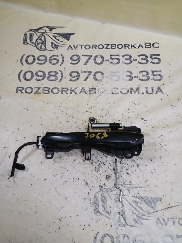 Запчасть ручка двери внешняя передняя левая Lexus UX 2019 200 2.0 6922033071B0 Б/У Ручка двери внешняя передняя левая Lexus UX 2019 200 2.0 6922033071B0 Б/У