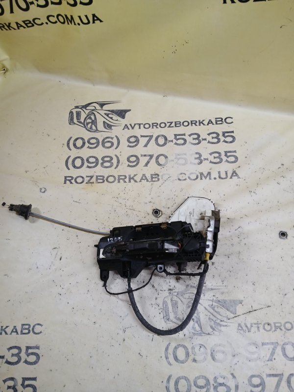 Запчасть ручка двери внешняя задняя левая Audi Q5 2021 80A 2.0 80A837239 Б/У Ручка двери внешняя задняя левая Audi Q5 2021 80A 2.0 80A837239 Б/У