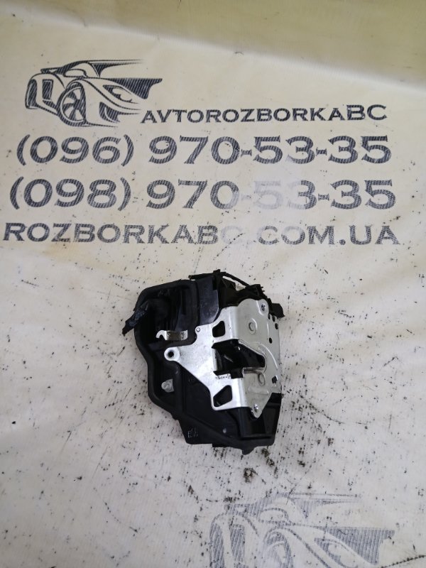 Запчасть замок двери задний правый BMW 428 2015 F36 2.0 51227276674 Б/У Замок двери задний правый BMW 428 2015 F36 2.0 51227276674 Б/У