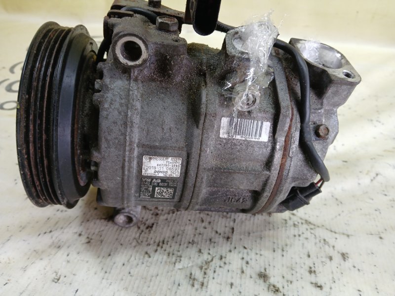 Компрессор кондиционера Audi Q7 4M DCBD Компрессор кондиционера Audi Q7 4M DCBD