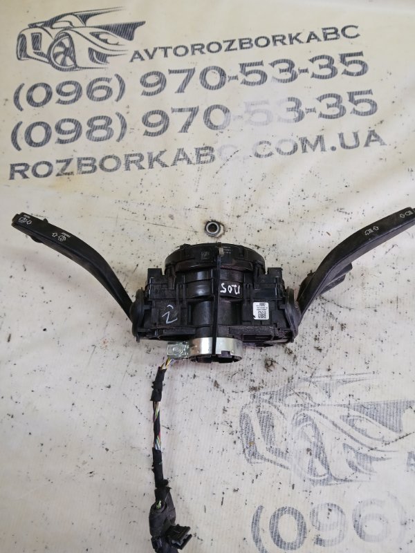 Подрулевой переключатель Q5 2021 80A 2.0 Подрулевой переключатель Q5 2021 80A 2.0