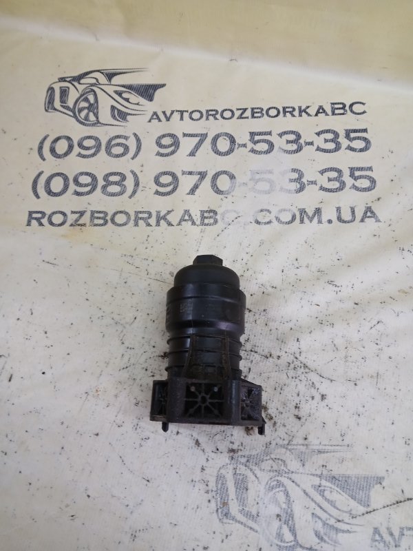 Корпус масляного фильтра Audi Q7 2020 4M DCBD 06M115401K Б/У