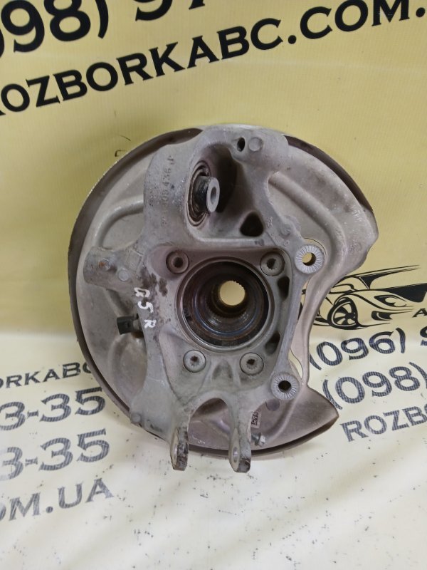 Цапфа задняя правая Audi Q5 80A 2.0 DAYB Цапфа задняя правая Audi Q5 80A 2.0 DAYB