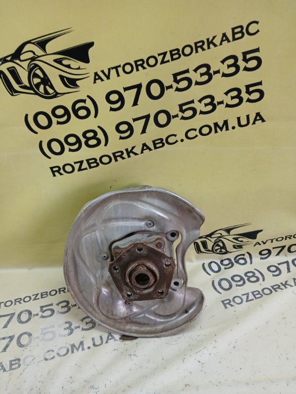 Запчасть цапфа задняя левая Audi Q5 2018 80A 2.0 DAYB 80A505435J Б/У Цапфа задняя левая Audi Q5 2018 80A 2.0 DAYB 80A505435J Б/У