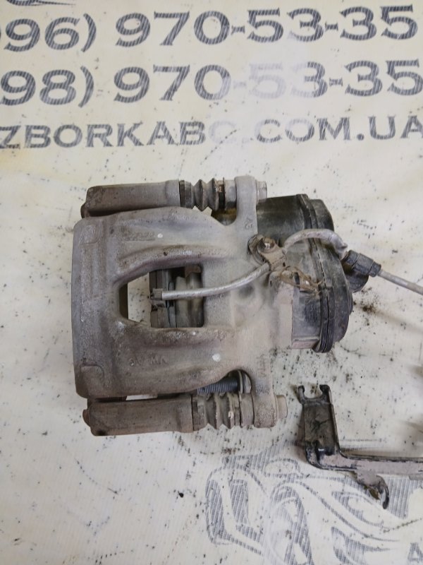 Суппорт тормозной задний правый Audi Q5 80A 2.0 DAYB Суппорт тормозной задний правый Audi Q5 80A 2.0 DAYB