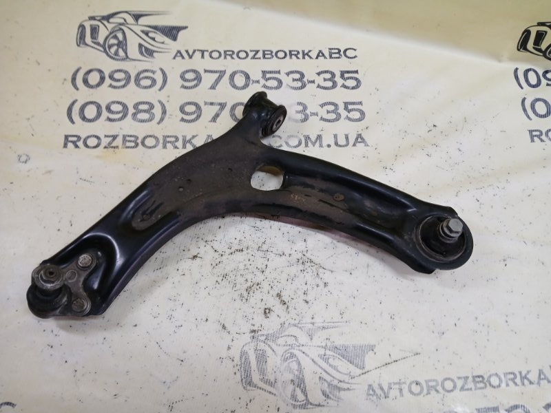 Рычаг подвески нижний передний левый Q3 2021 83A 2.0 CZRA Рычаг подвески нижний передний левый Q3 2021 83A 2.0 CZRA