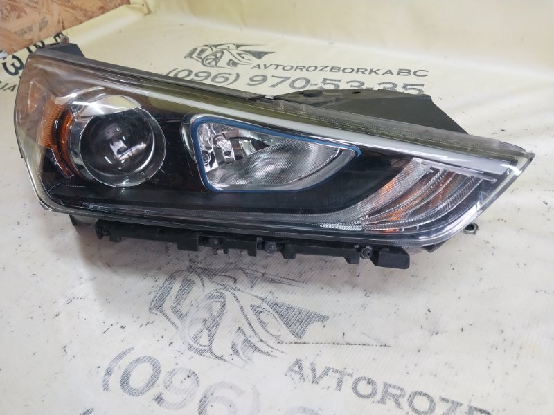 Фара передняя правая Ioniq Hybrid 2019 1.6 DOHC - GDI Фара передняя правая Ioniq Hybrid 2019 1.6 DOHC - GDI