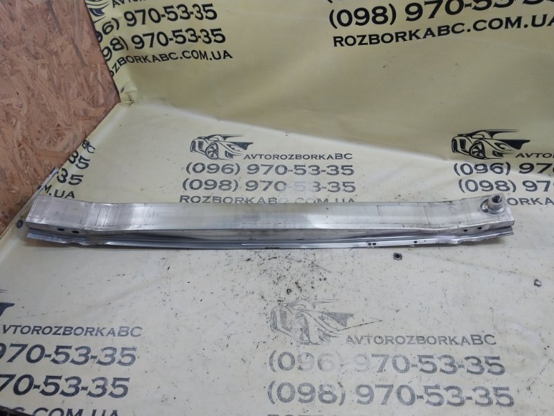 Запчасть усилитель бампера Porsche Macan 2015 95B CTMA 8R0807113D Б/У Усилитель бампера Porsche Macan 2015 95B CTMA 8R0807113D Б/У