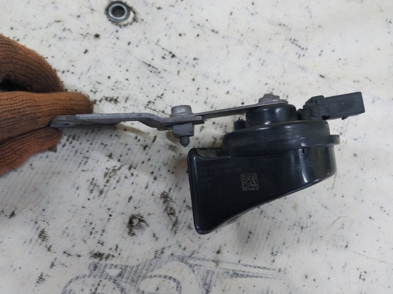 Звуковой сигнал правый Porsche Macan 95B CTMA Звуковой сигнал правый Porsche Macan 95B CTMA