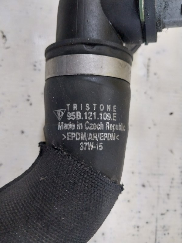 Трубка охлаждения Macan 2015 95B CTMA Трубка охлаждения Macan 2015 95B CTMA