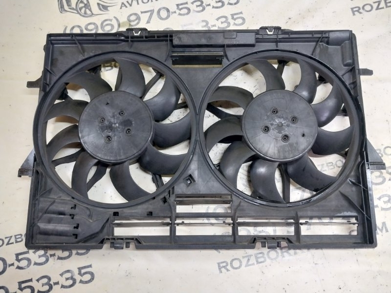 Дифузор радиатора Macan 2015 95B CTMA Дифузор радиатора Macan 2015 95B CTMA