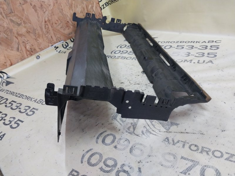 Дефлектор воздушный Macan 2015 95B CTMA Дефлектор воздушный Macan 2015 95B CTMA