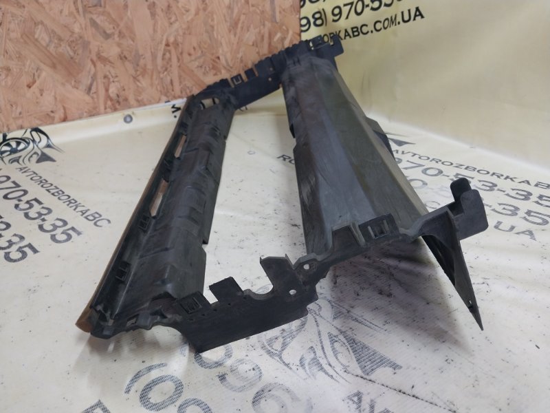 Дефлектор воздушный Macan 2015 95B CTMA Дефлектор воздушный Macan 2015 95B CTMA