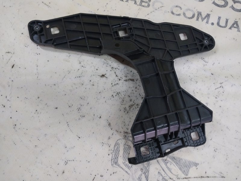 Крепление фары левое Macan 2015 95B CTMA Крепление фары левое Macan 2015 95B CTMA